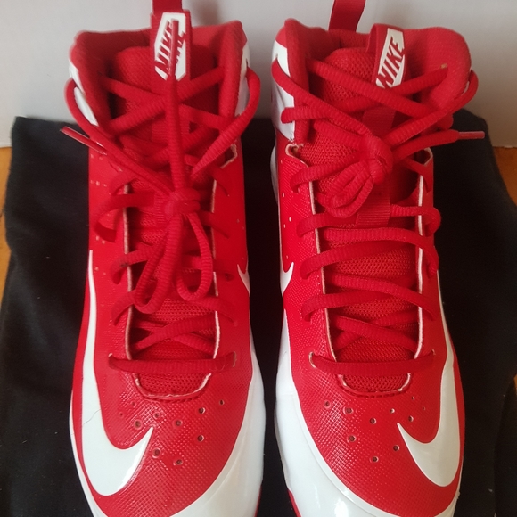 Nike clets 6.5 red and white A-1 condition - Picture 5 of 6